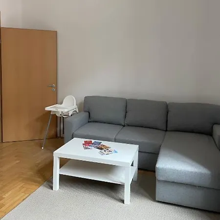 Klikk At Gozsdu * Budapest