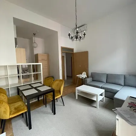Klikk At Gozsdu Budapest