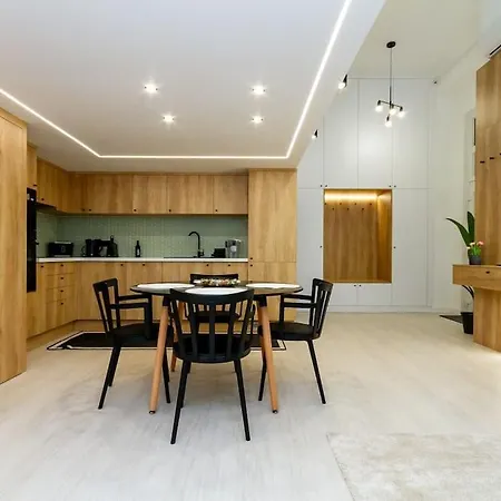 2 Bedroom W Ac Extravagant Gallery Loft By Newave *