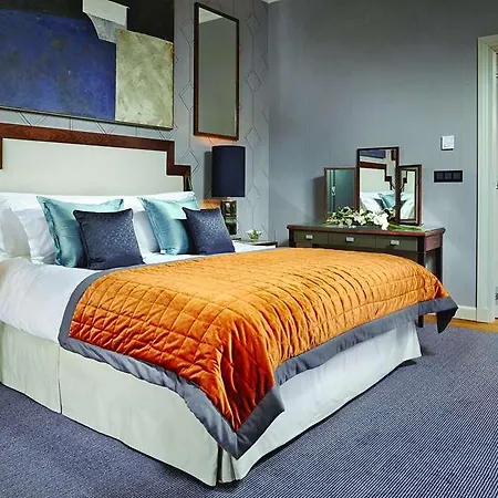 Hotel Corinthia 5*