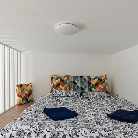 Apartment Residences *