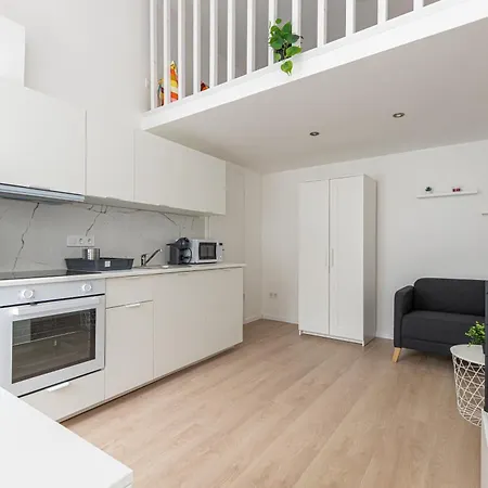 Apartment Residences *