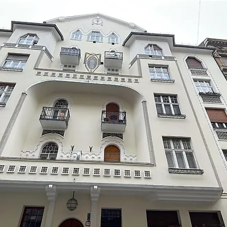 The Sgraffito Residences Apartment Budapest