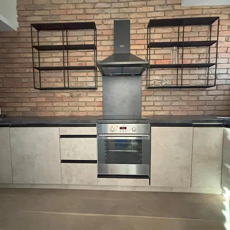 Opera Apartment *
