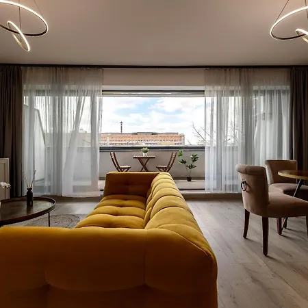 Magnolia Aparthotel *