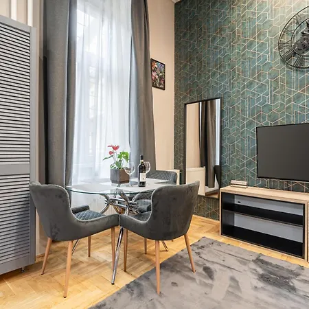 Moldavit Nature Apartment