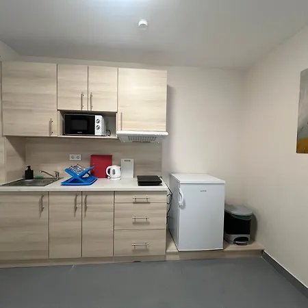 Apartment Iza-szondi Homes