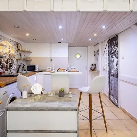 Appartamento Charming Cozy Downtown Heaven For 2