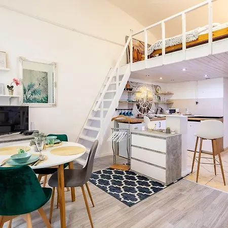 Charming Cozy Downtown Heaven For 2 Appartamento *