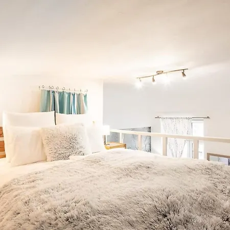 Appartamento Charming Cozy Downtown Heaven For 2 Budapest