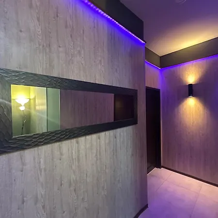 Saffron Center Panoramic Balcony *