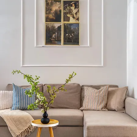 Tango Apartment
