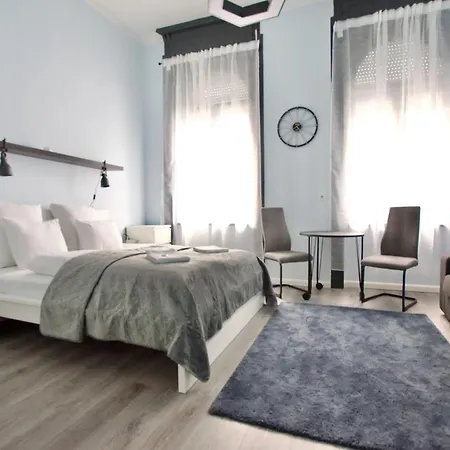 Apartment Standard By Hi5- Bacso *