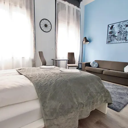 Apartment Standard By Hi5- Bacso Budapest