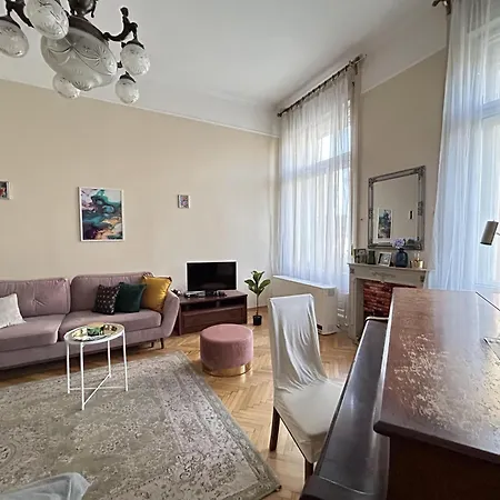 2 Rooms Between Of Chain Bridge, Cathedral, Parlament,Castle Area * Budapesta