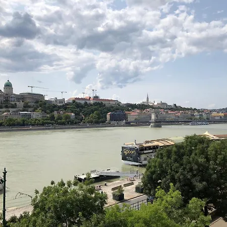 Baroque Danube Panorama Blue Apartment *