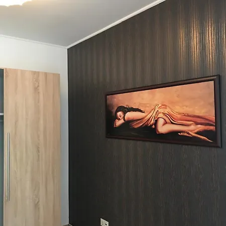 Apartment Hegedues Design 3room Flat