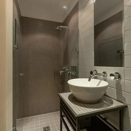 Summit Sanctuary Apartment