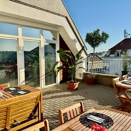 Rooftop With Deep Garage Budapest