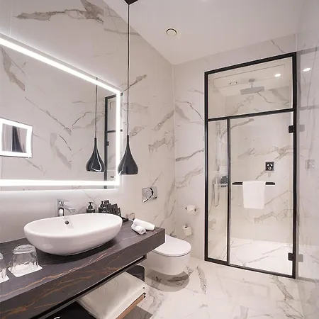 Radisson Collection Hotel, Basilica Hotel 5*