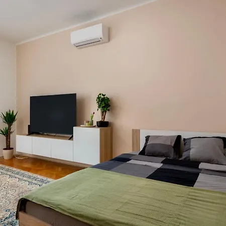 Family With Free Parking Apartman Budapest