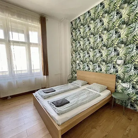R1274 #freeparking * Budapest