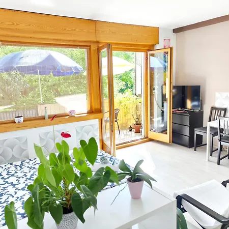 Privat bolig Free Parking, Balcony, Near To Park
