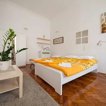 St Istvan Apartment *