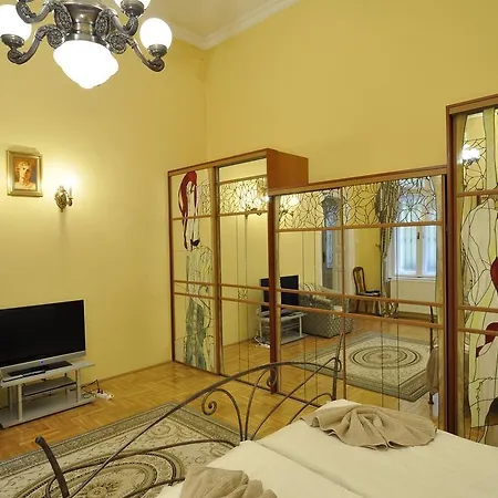 Apartment Charming Art Deco Flat