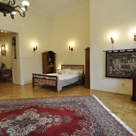 Charming Art Deco Flat Apartment Budapest