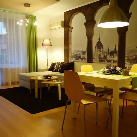 Semiramis Apartment *