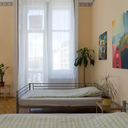 Hostal Activity Budapest
