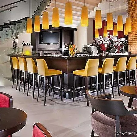 Hotell Courtyard By Marriott Center