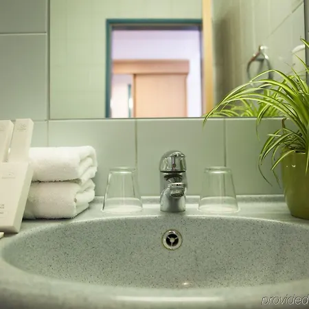 Matyas Hotel 3*