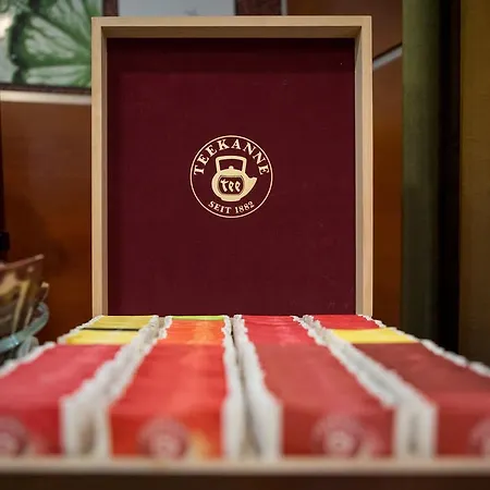 City-hotel Apartmanhotel 4*