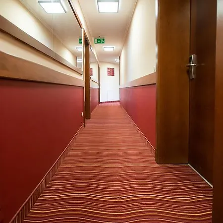 City-hotel Apartmanhotel