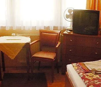 Mohacsi Affittacamere 3*