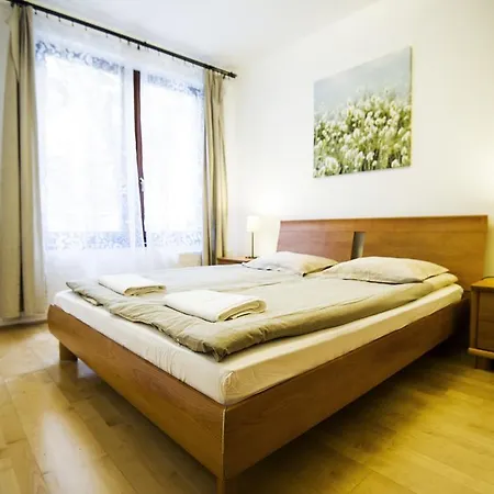 Budahomepest Lägenhet