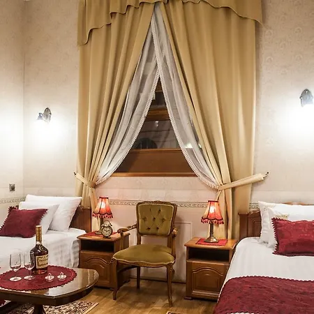 Cotton House 4*