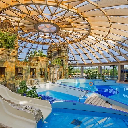 Aquaworld 4*