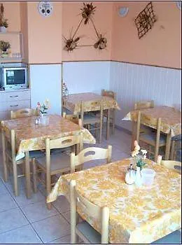 Irini Panzio Affittacamere 2*