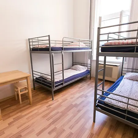 Suite Hostel Albergue