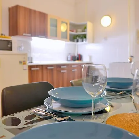 Lola Citycenter Apartment