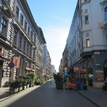 I Love Budapest