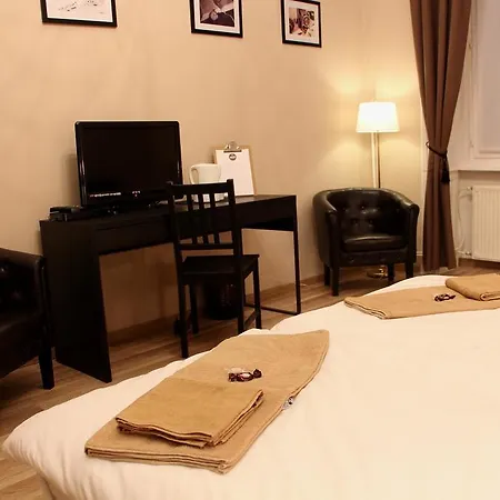 Budapest Ville Bed & Breakfast Frühstückspension 3*