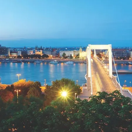 Rubin Wellness & Conference Budapešť