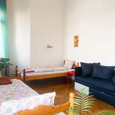 Gaia Astoria Auberge de jeunesse *