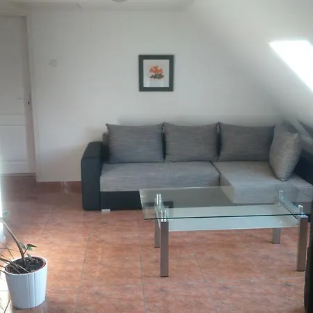 Solid Apartmans דירה בודפשט