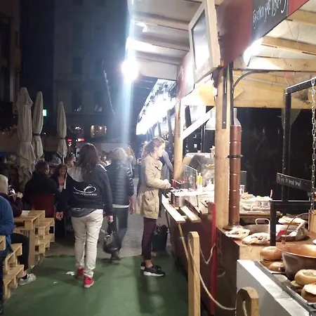 컴백팩커스 *