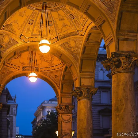 Opera Garden &